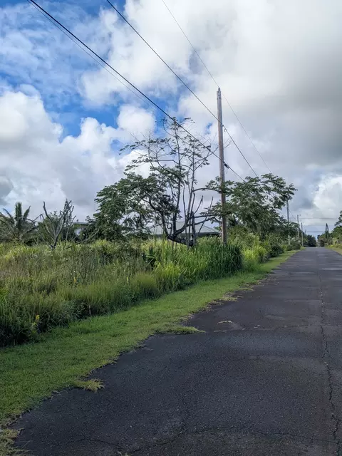 Eelekoa St, Pahoa, HI 96778
