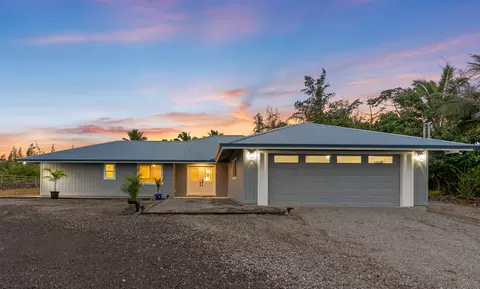 15-1688 Beach Rd, Keaau, HI 96749
