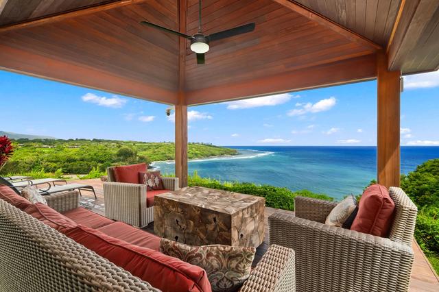 2999 Kaohe Rd, Kilauea, HI 96754