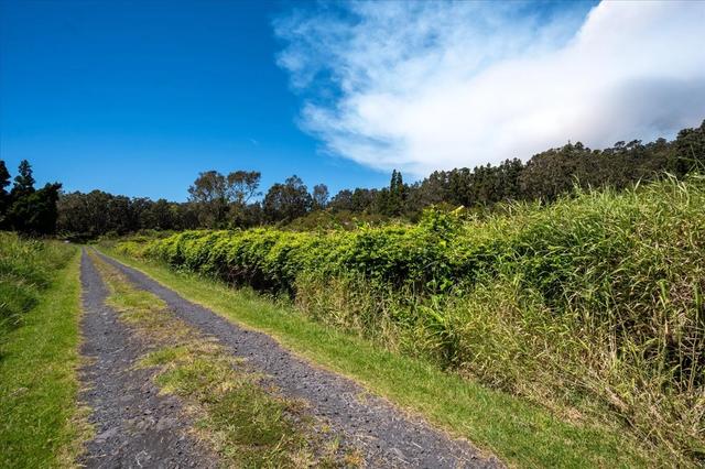 19-2744 Kilohana Rd, Volcano, HI 96785