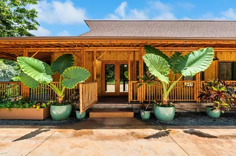 6770 Koolau Rd #1, Anahola, HI 96703