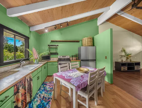 92-9094 Ginger Blossom Ln, Ocean View, HI 96737
