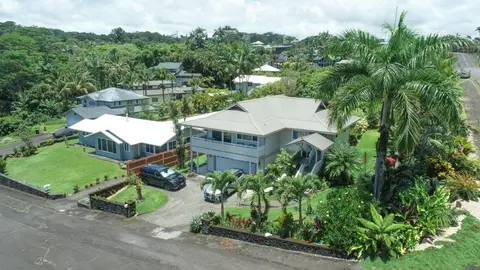 1189 Lei Hinahina Pl, Hilo, HI 96720
