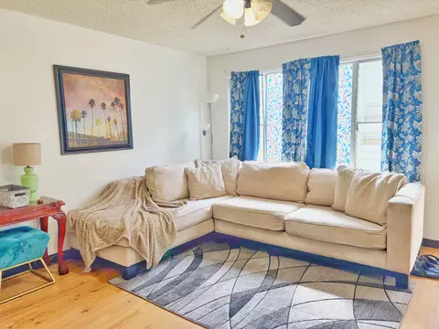 485 Waianuenue Ave #122, Hilo, HI 96720