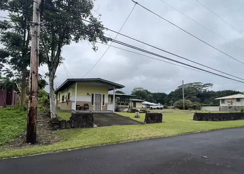 30 Kanoelani St #2, Hilo, HI 96720