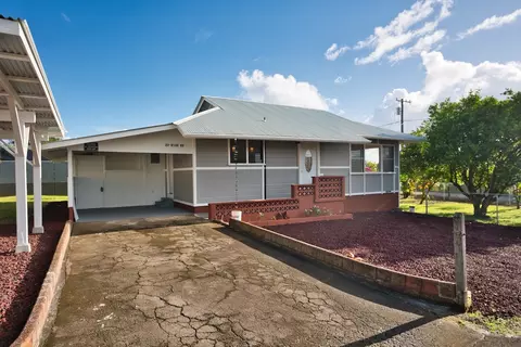 27-216 E Rd, Papaikou, HI 96781