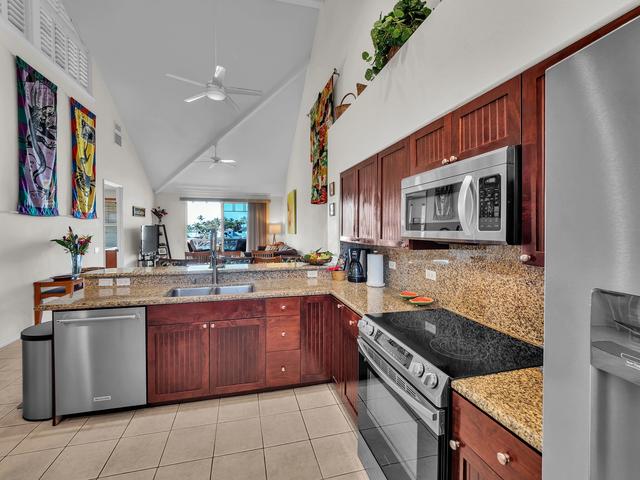 69-200 Pohakulana Pl #N32, Waikoloa, HI 96738