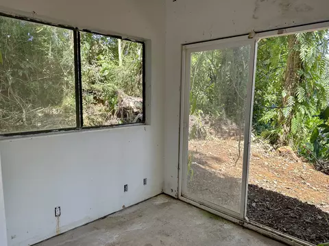 Bedroom - 6335 Opaekaa Rd # -C, Kapaa, HI 96746 photo 5 of 5
