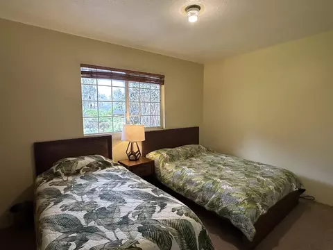 Bedroom - 19-4157 Wright Rd, Volcano, HI 96785 photo 3 of 3
