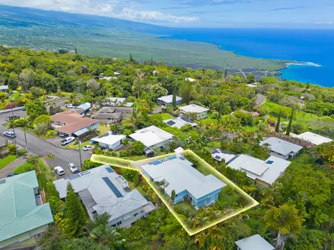82-6173 Kololeke Pl, Captain Cook, HI 96704