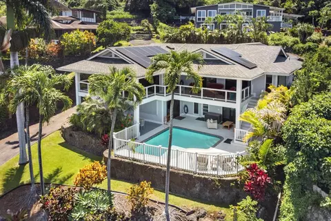 77-360 Mele Pl, Kailua Kona, HI 96740