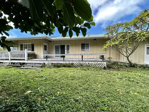 82-5960 Wakida Dr, Captain Cook, HI 96704