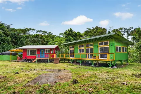 15-1990 30th Ave, Keaau, HI 96749