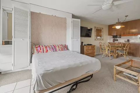 Bedroom - 4909 Lower Honoapiilani Rd #E3E, Lahaina, HI 96761 photo 7 of 7