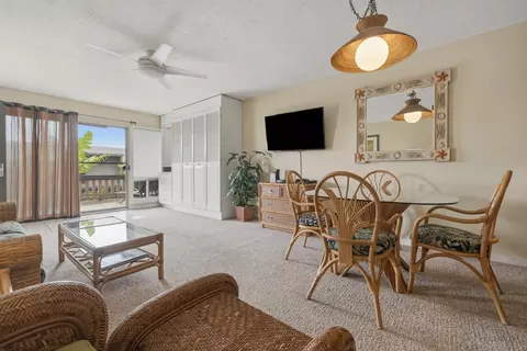 Living - 4909 Lower Honoapiilani Rd #E3E, Lahaina, HI 96761 photo 2 of 6