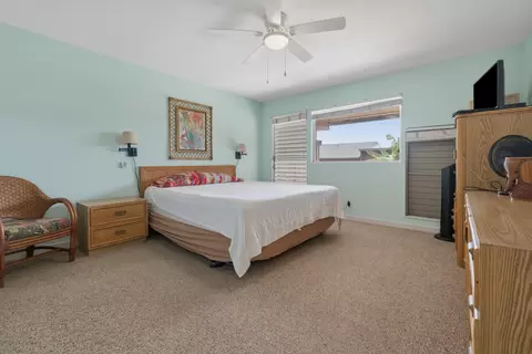 Bedroom - 4909 Lower Honoapiilani Rd #E3E, Lahaina, HI 96761 photo 2 of 7