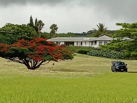 94-6311 Kamaoa Rd, Naalehu, HI 96772