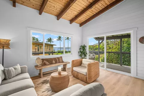 5-7073 Kuhio Hwy, Hanalei, HI 96714