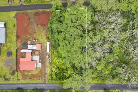 20 Th Ave, Keaau, HI 96749