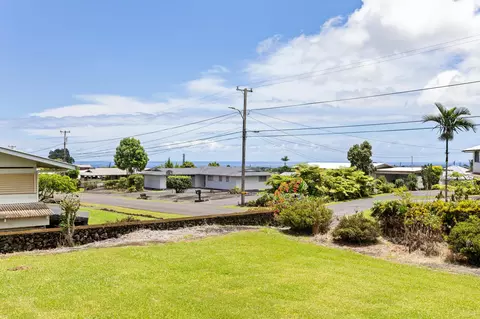 75 Hoolaulea St, Hilo, HI 96720