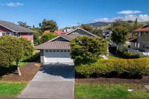 67-1302 Laikealoha St, Kamuela, HI 96743