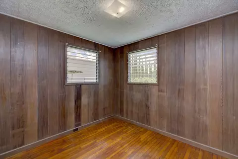 Bedroom - 378 Lanikaula St, Hilo, HI 96720 photo 4 of 5