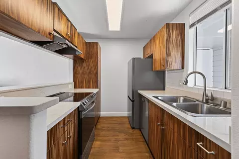 75-6081 Alii Dr #D101, Kailua Kona, HI 96740