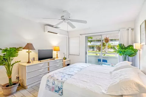 Bedroom - 525 Aleka Lp #G7, Kapaa, HI 96746 photo 2 of 4