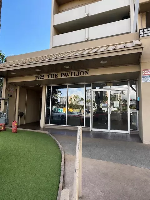 1925 Kalakaua Ave #707, Honolulu, HI 96815