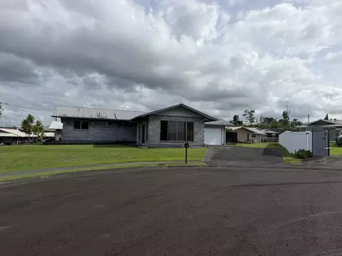 1031 Ulana Pl, Hilo, HI 96720