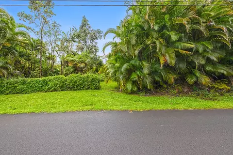 Maile St, Pahoa, HI 96778