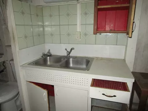 Kitchen - 66 Ohea St, Hilo, HI 96720 photo 4 of 4