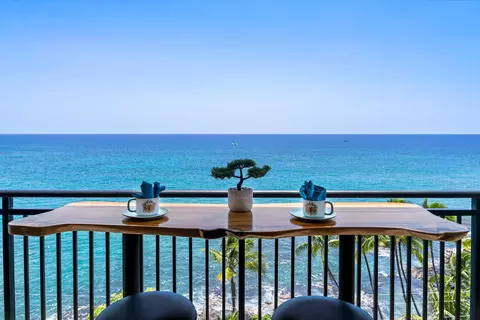 75-5782 Kuakini Hwy #706, Kailua Kona, HI 96740