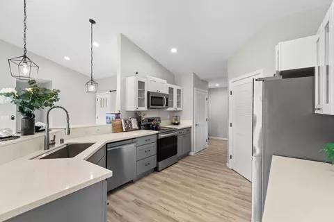 16-2441 Ainaloa Dr, Pahoa, HI 96778
