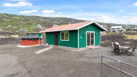 88-1554 Eono Ave, Captain Cook, HI 96704