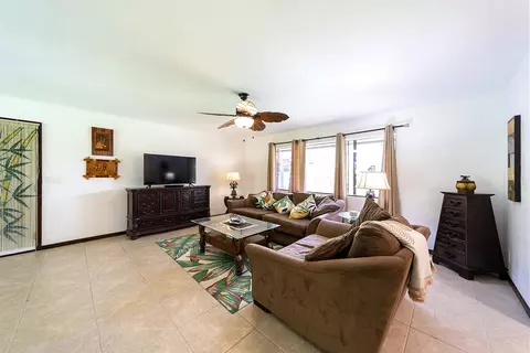 15-2037 24th Ave, Keaau, HI 96749