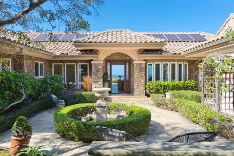 78-7043 Mololani St, Kailua Kona, HI 96740