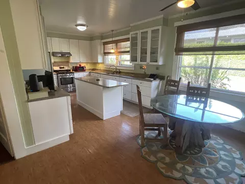 45-3289 Milo St, Honokaa, HI 96727
