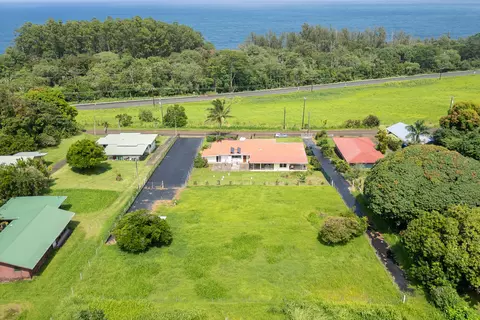 Old Mamalahoa Highway, Hakalau, HI 96710