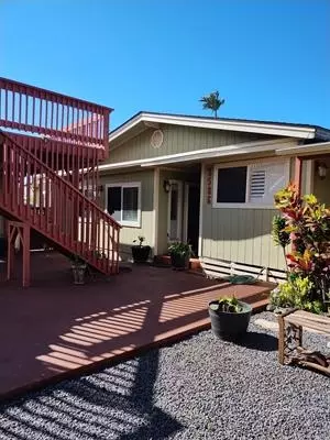 3586 Kalua Pl, Makawao, HI 96768