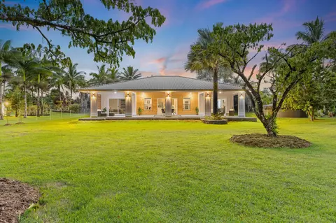 15-1461 7th Ave, Keaau, HI 96749