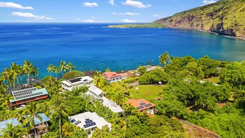 82-6044 A Puuhonua Rd, Captain Cook, HI 96704
