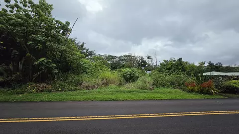 Puni Mauka Loop, Pahoa, HI 96778