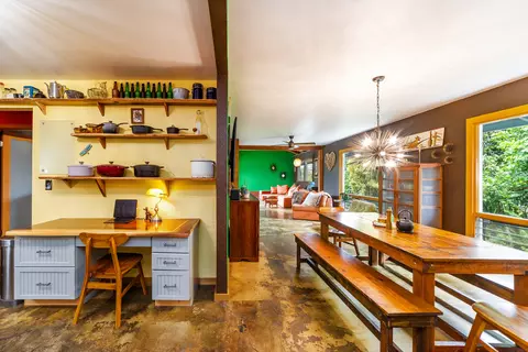 Dining - 1700 Mona Loop, Hilo, HI 96720 photo 2 of 2