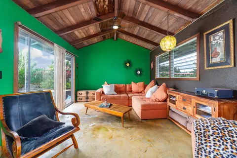 Living - 1700 Mona Loop, Hilo, HI 96720 photo 1 of 3