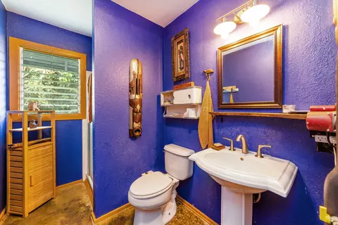 Bath - 1700 Mona Loop, Hilo, HI 96720 photo 5 of 5