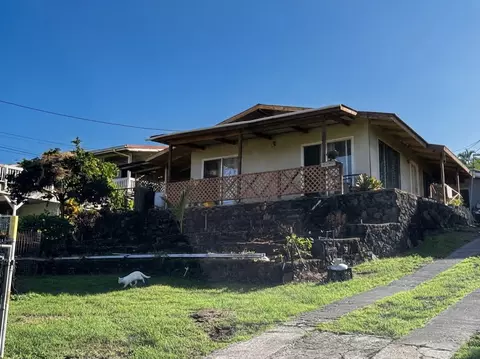 73-4215 Kiekie St, Kailua Kona, HI 96740