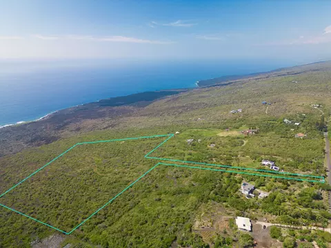88-1601 Moana Dr, Captain Cook, HI 96704