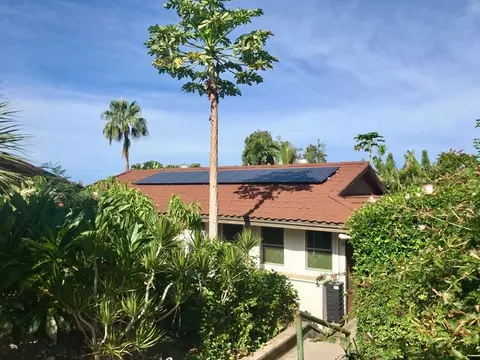 62-3275 P Hulukupuna St, Kamuela, HI 96743
