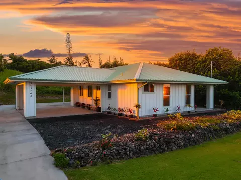 94-5763 Awa Pae Pl, Naalehu, HI 96772